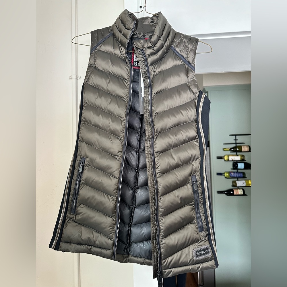 Alp N’ Rock Winter Vest | Green and Black | Size XS